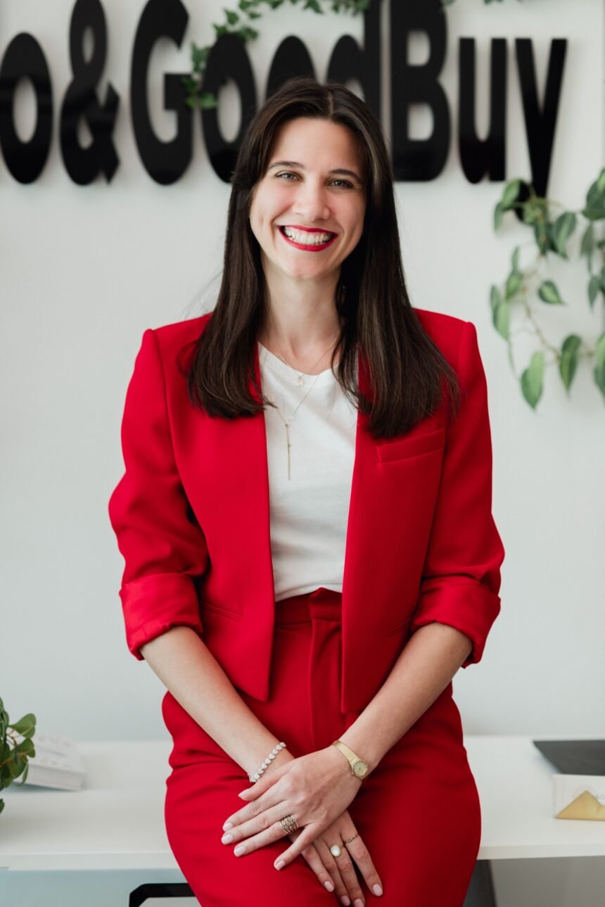Hello&GoodBuy founder and CEO Nadia Al Shimmari is building a circular fashion movement in Abu Dhabi—linking preloved wardrobes, tree planting, girls’ education, and community beach cleanups.